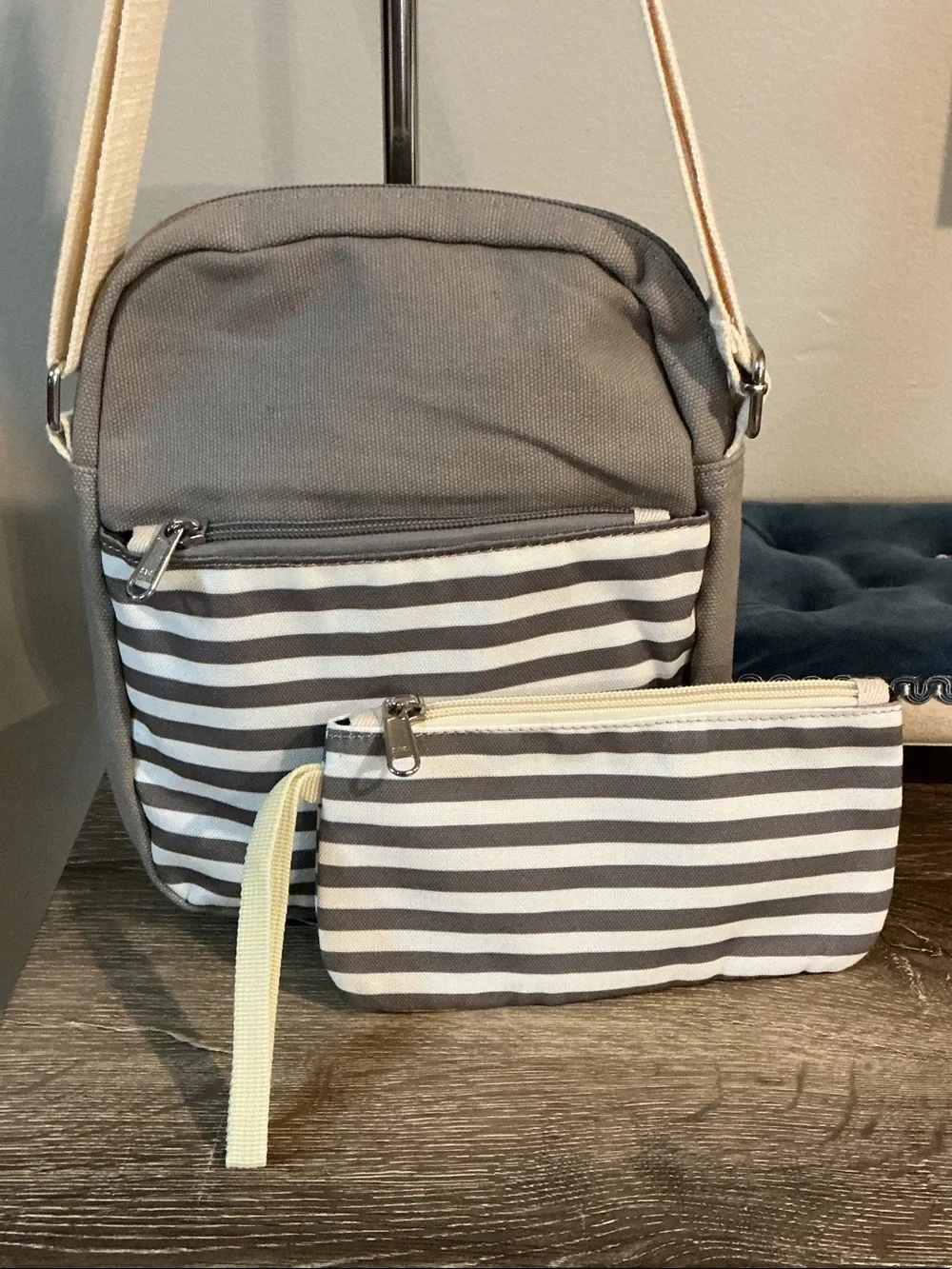 Gray White Stripe Crossbody Bag 7x9x1.25 Matching Pouch 7.75x4.25 NWOT